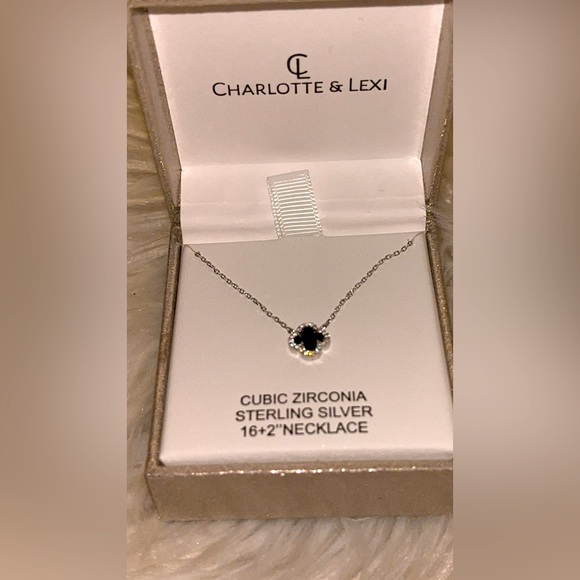 Brand New Charlotte & Lexi Necklace clover leaf over Sterling silver. 16+2 inch - Picture 1 of 4